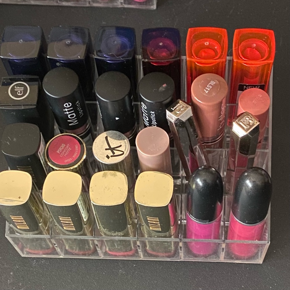 Lipstick Collection - Picture 1 of 1